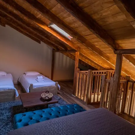 Mylaon Boutique & 5*